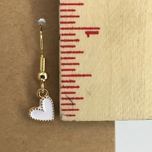 18k Gold Platted Petite Heart Dangle Earrings - Picture 2 of 2